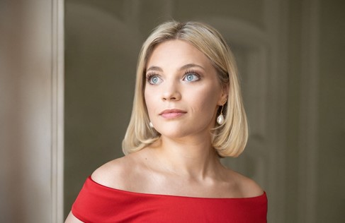 Rebecka Wallroth 1 - photo by PeterAdamik