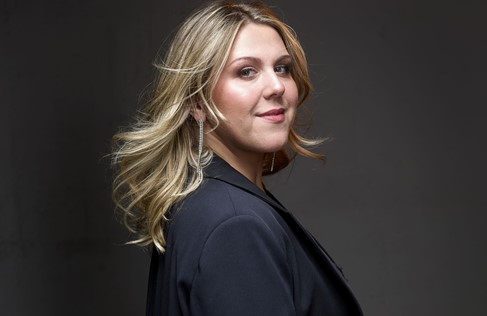 Cropped Christina Nilsson 4 - photo by Peter Knutson