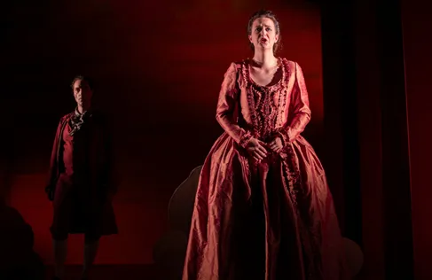 05Alcina-1440x960 - photo by Jannica Honey