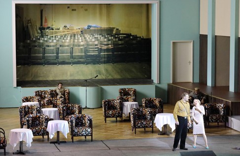 EA1F57FC-8C7C-4F83-80F9-473137129280