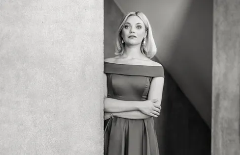 cropped Rebecka Wallroth 4 bw - photo by PeterAdamik